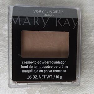 Mary Kay Creme-to-Powder Foundation - Soft Beige